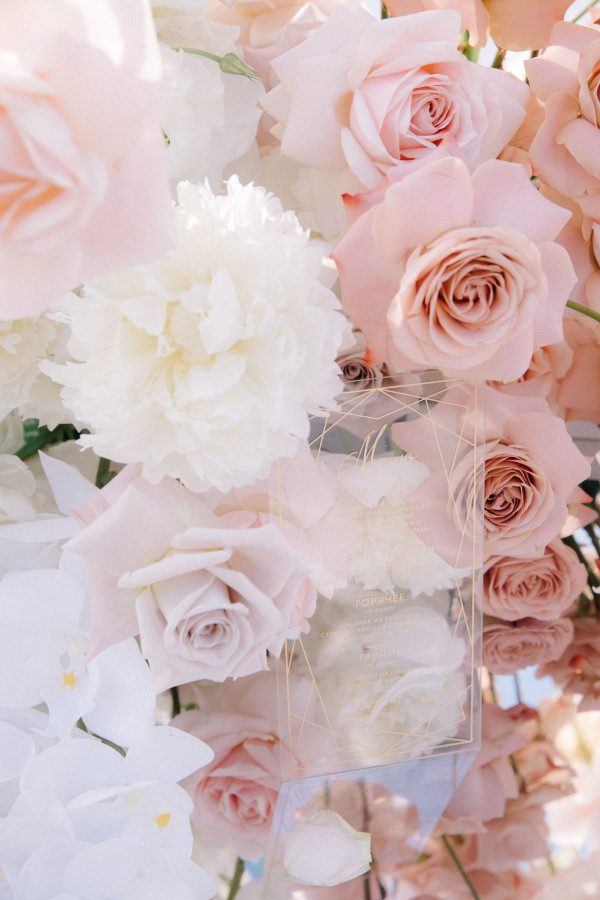 Классическая свадьба Ольги и Николая в нежно-розовых