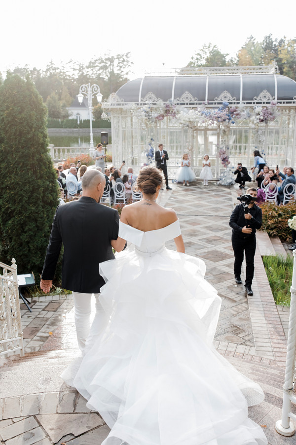 Свадьба Елизаветы и Германа в загородном поселке