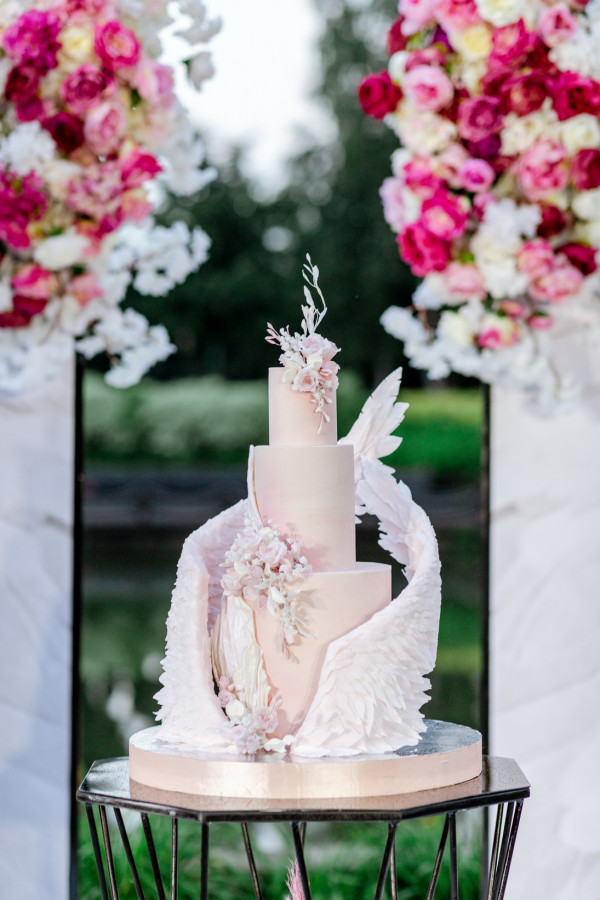 Свадьба футболиста Алексея Сутормина и Марины в