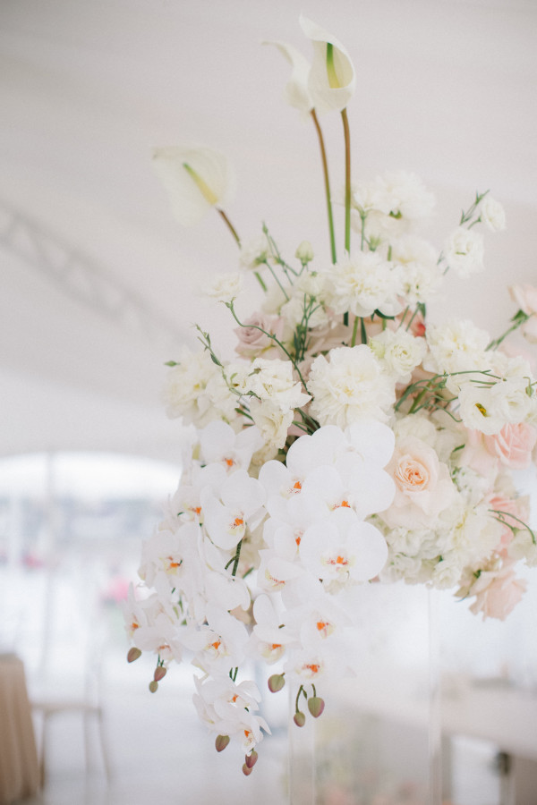 Классическая свадьба Ольги и Николая в нежно-розовых