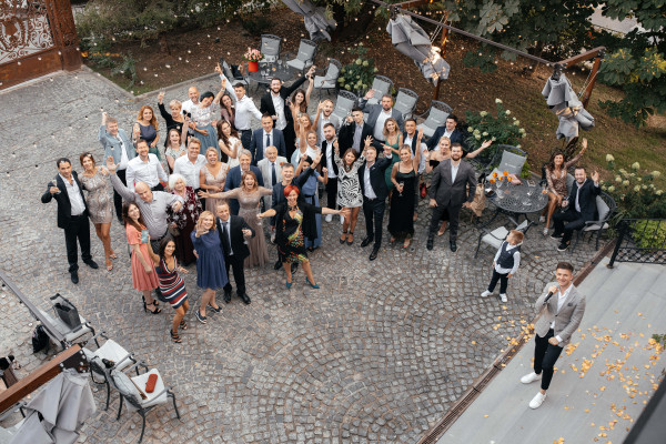 Осенняя свадьба Анны и Расима в ресторане