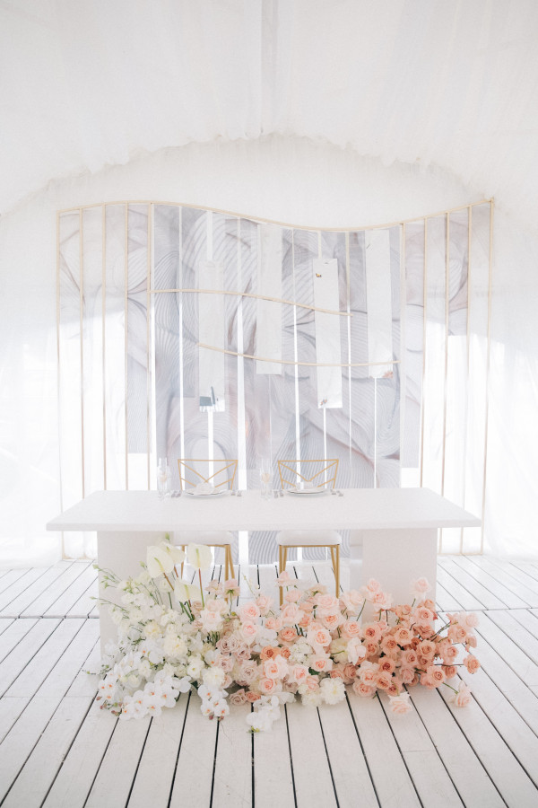 Классическая свадьба Ольги и Николая в нежно-розовых