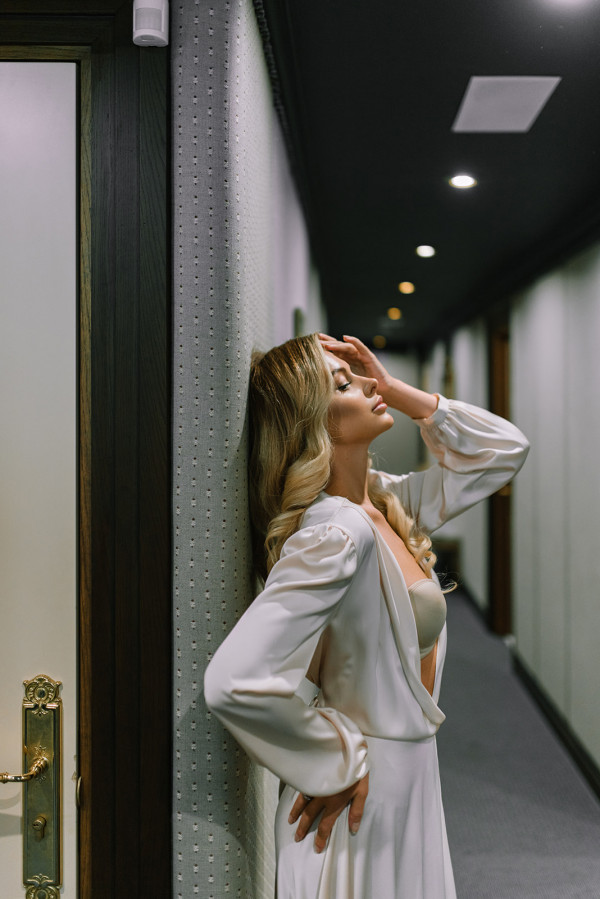 Утро невесты: пример фотосессии в итальянском стиле