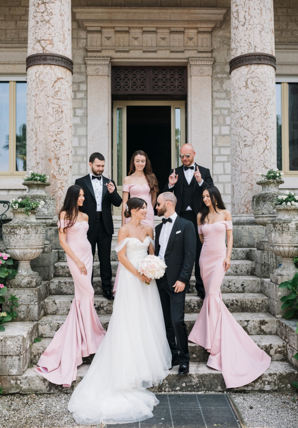 Подружки невесты: 6 идей для образов