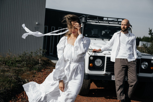 Церемония на черном пляже в Исландии