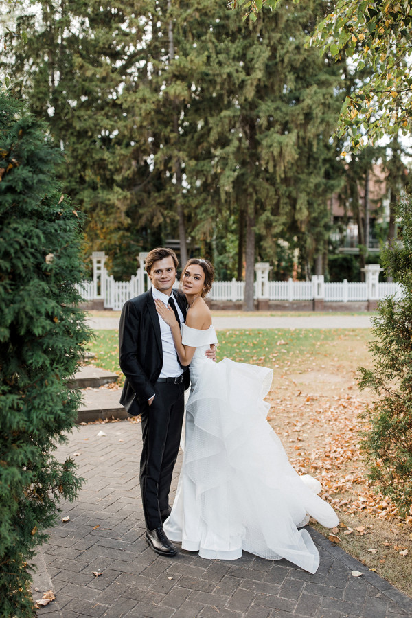 Свадьба Елизаветы и Германа в загородном поселке