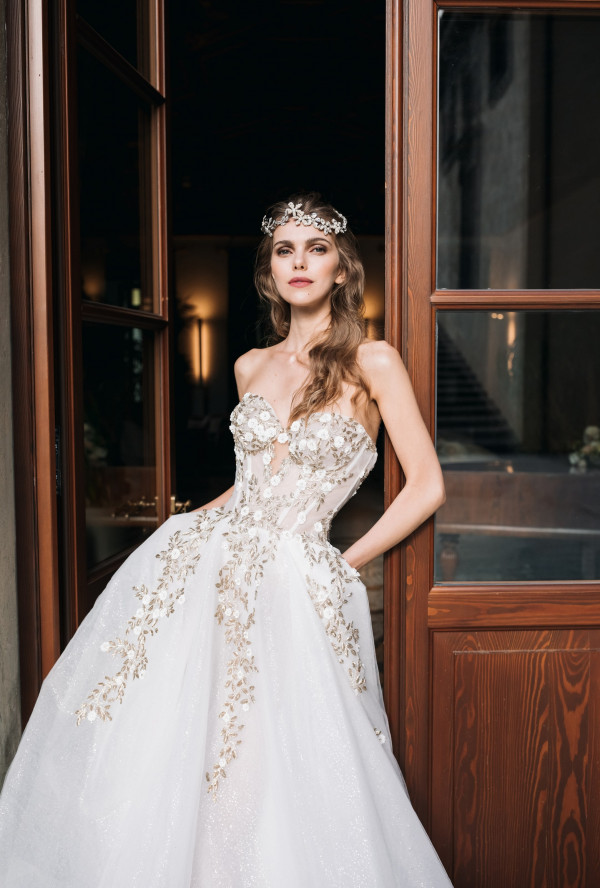 Нежные и воздушные платья Galia Lahav —