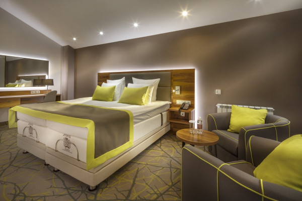 Площадки Парк-отель Доброград