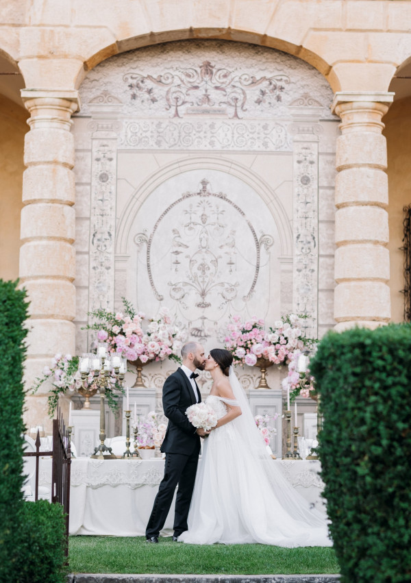 Декоратор Анна Бурцева об оформлении свадеб в