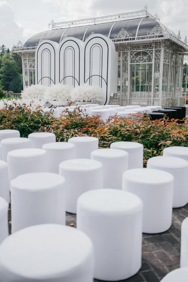 Черный и белый — два идеальных оттенка