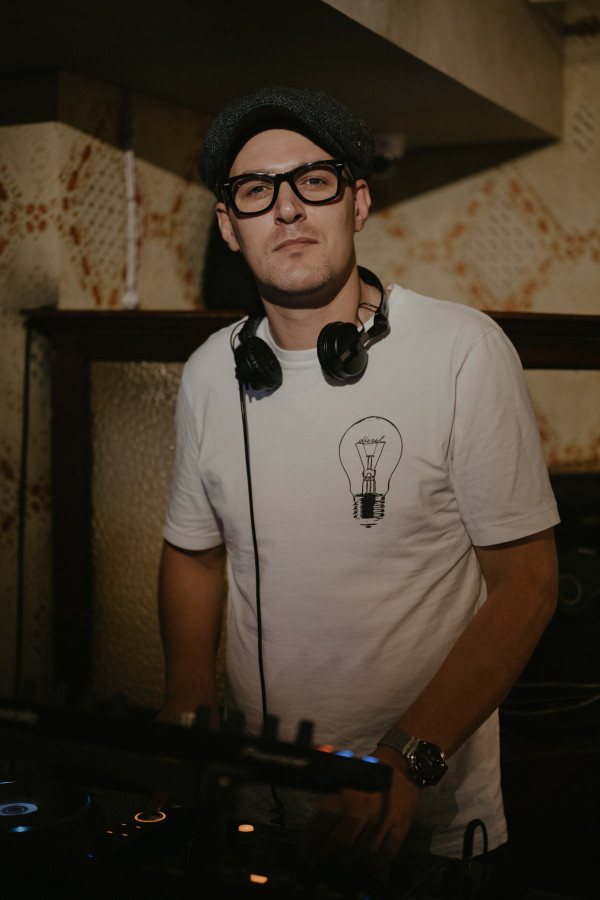 Диджеи Илья Бачурин