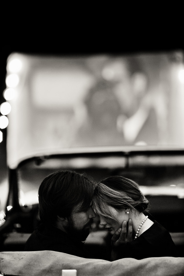 Романтичное предложение руки и сердца в конце