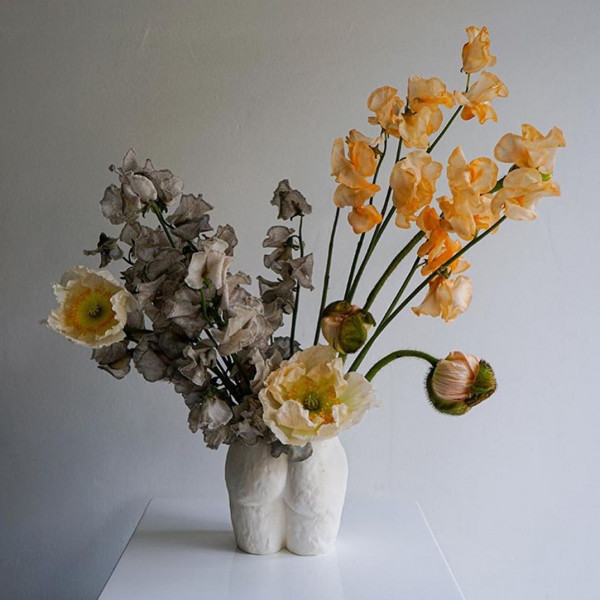 Покупки, которые скрасят ожидание свадьбы