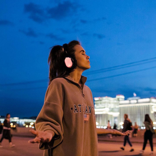 Иммерсивное шоу «Пой, танцуй» — необычное развлечение