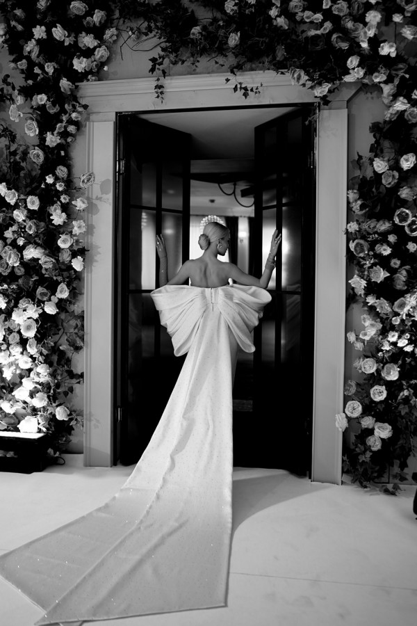 Свадьба в стиле Dior, которая «взорвала» инстаграм