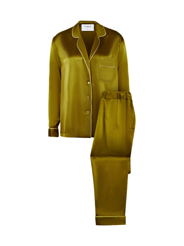 Пижамы, халаты и платья для красивого утра