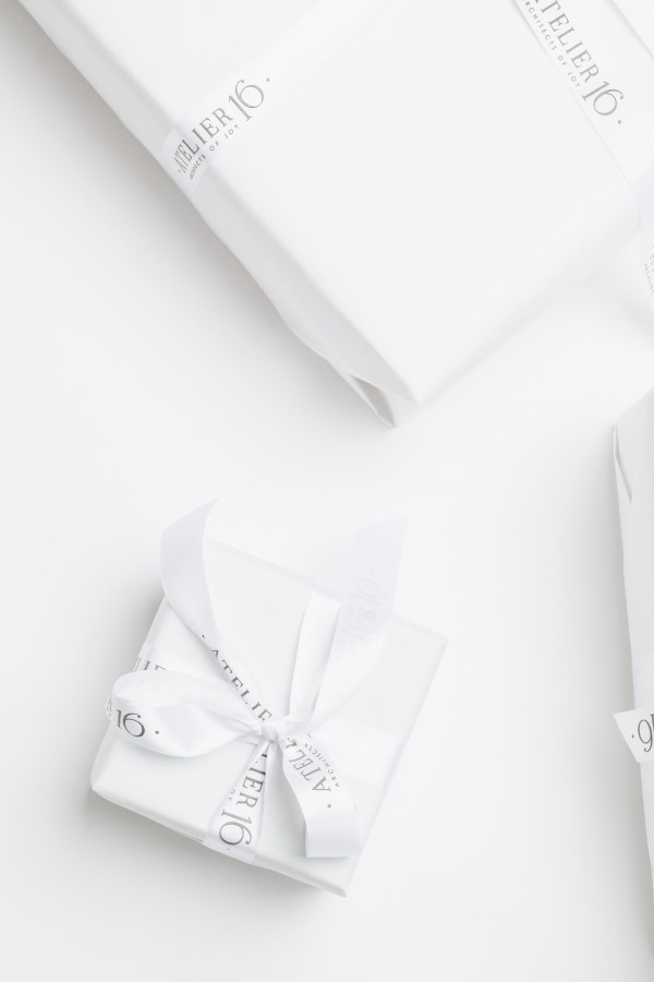 Покупки, которые скрасят ожидание свадьбы