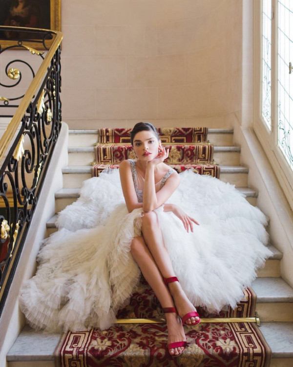 Стилист Екатерина Минери о парижанках, осознанном потреблении