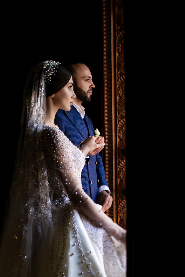 Невеста Диана в платье Valdrin Sahiti и