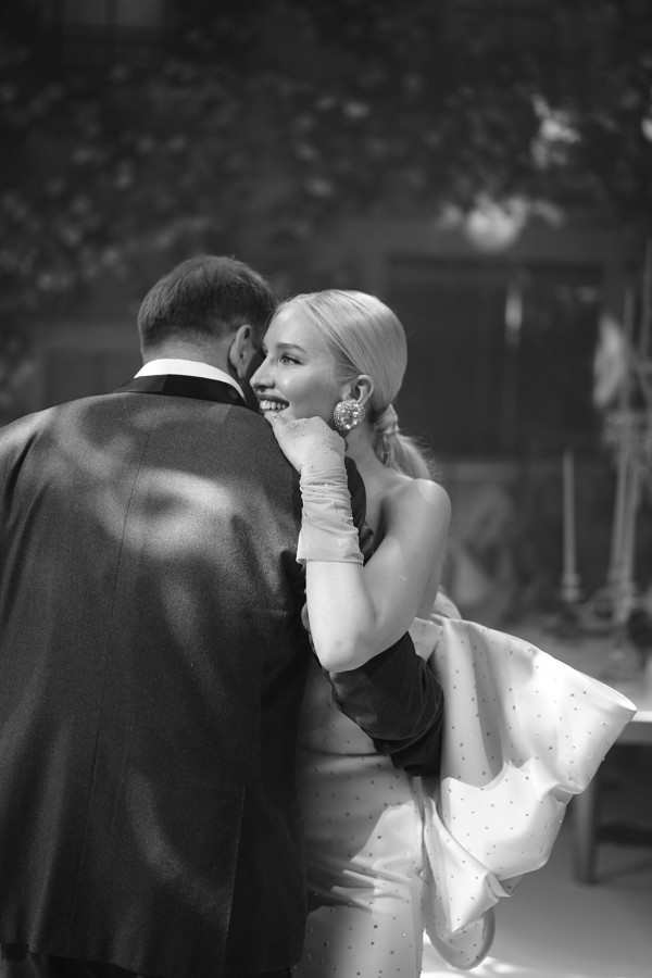 Свадьба в стиле Dior, которая «взорвала» инстаграм