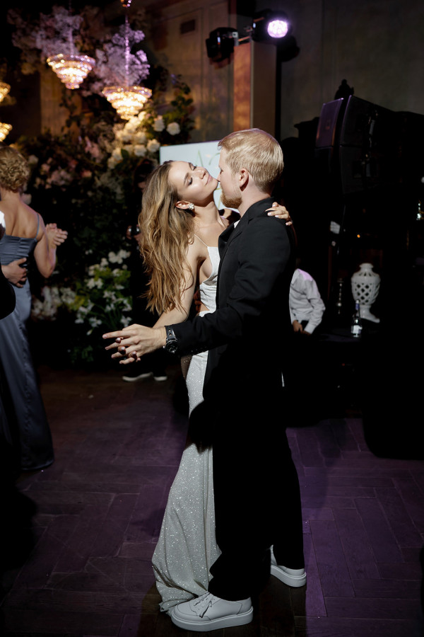 Утонченная свадьба в ресторане Modus