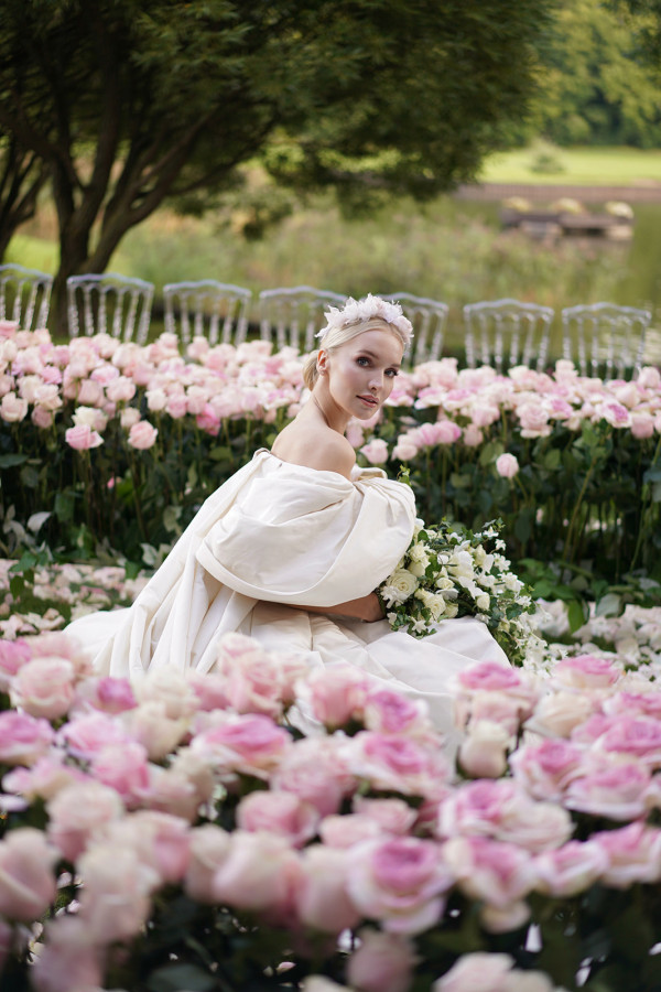 Свадьба в стиле Dior, которая «взорвала» инстаграм