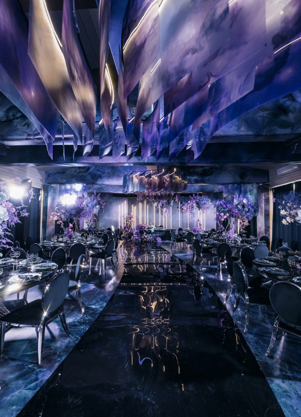 «Стихия любви» — эффектная свадьба в темных