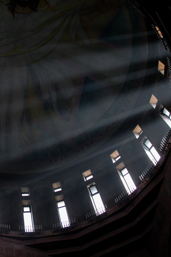 Невеста Диана в платье Valdrin Sahiti и