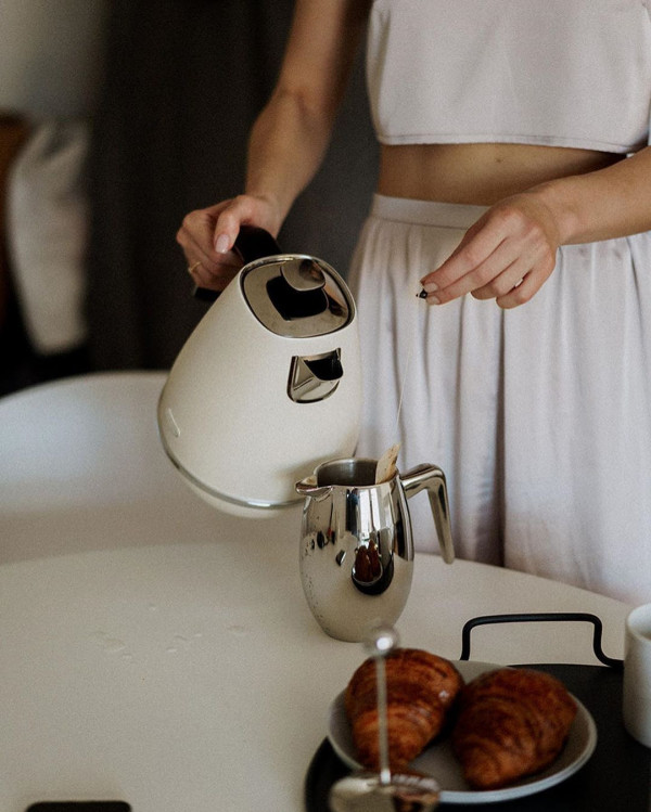 Пижамы, халаты и платья для красивого утра