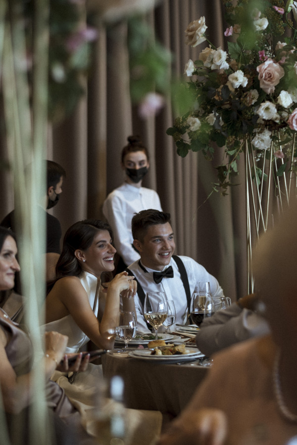 Свадьба в классическом стиле в серии фотографа