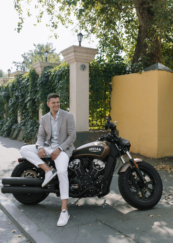 Москва, Рихтер и красный кабриолет