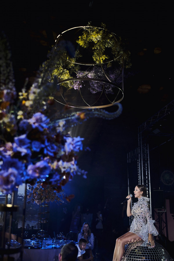 Свадьба агентства Kate&Leo с разноцветным декором