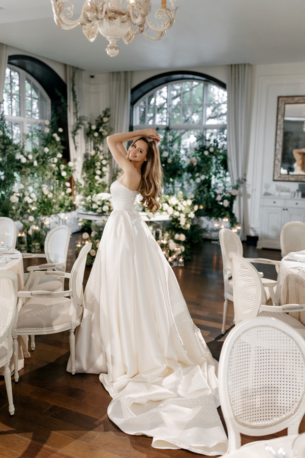 Сказочная свадьба от агентства SvadBerry