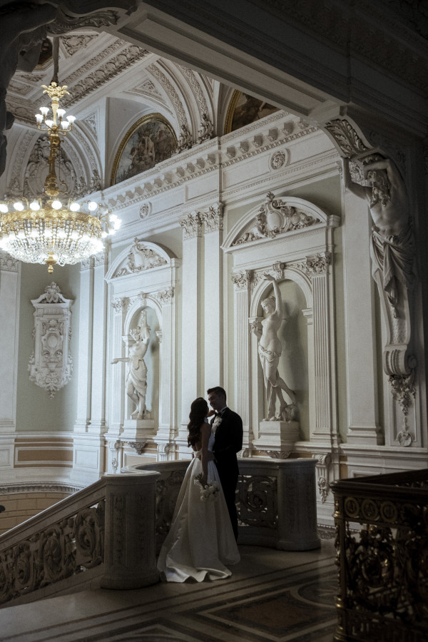 Свадьба в классическом стиле в серии фотографа