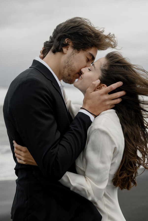 Как прошла лавстори на берегу Тихого океана