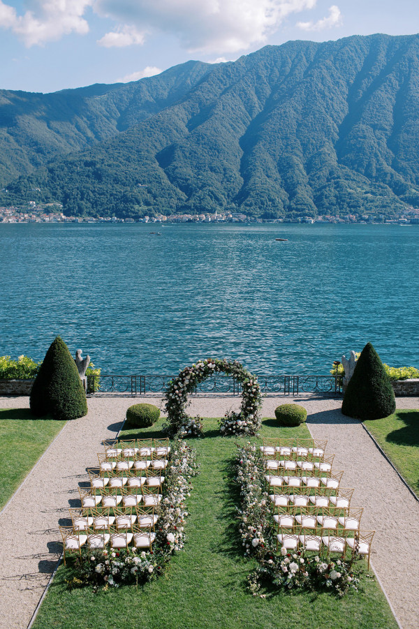 Свадьба на вилле Balbiano от агентства Happy