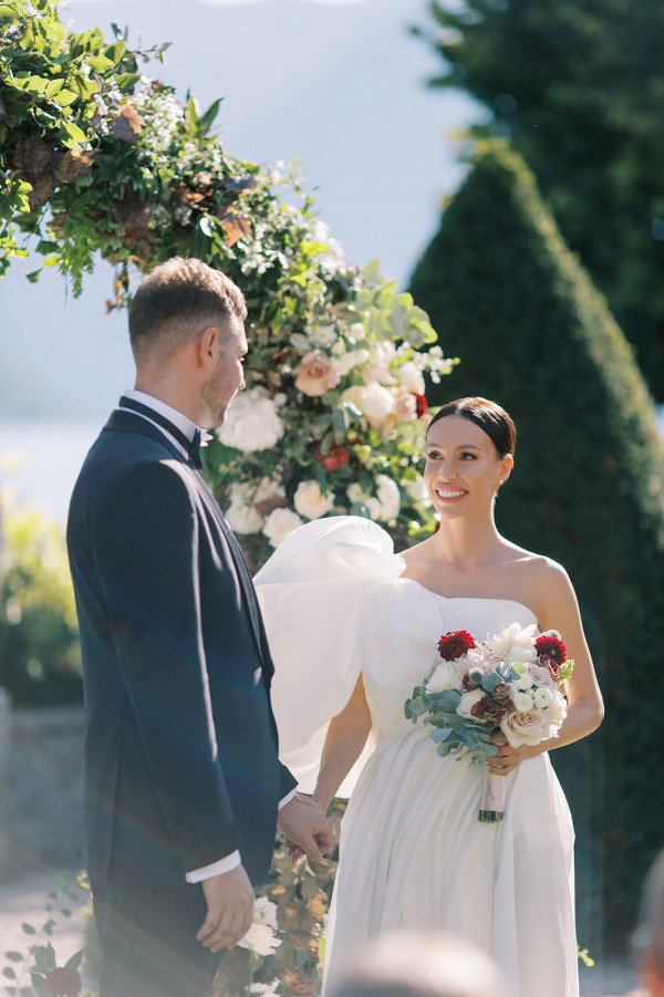 Свадьба на вилле Balbiano от агентства Happy