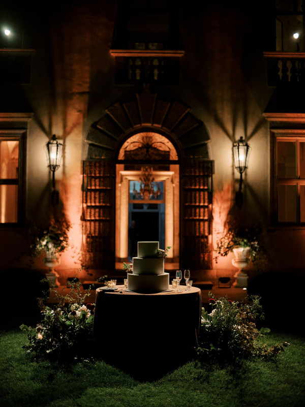 Свадьба на вилле Balbiano от агентства Happy