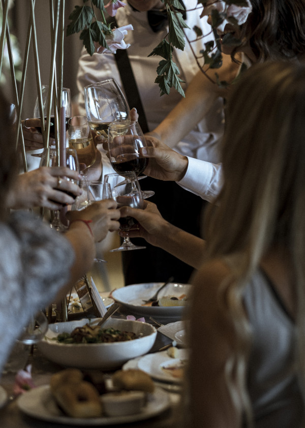 Свадьба в классическом стиле в серии фотографа