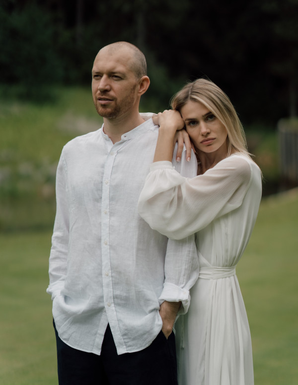 Лаконичная свадьба на поле для гольфа