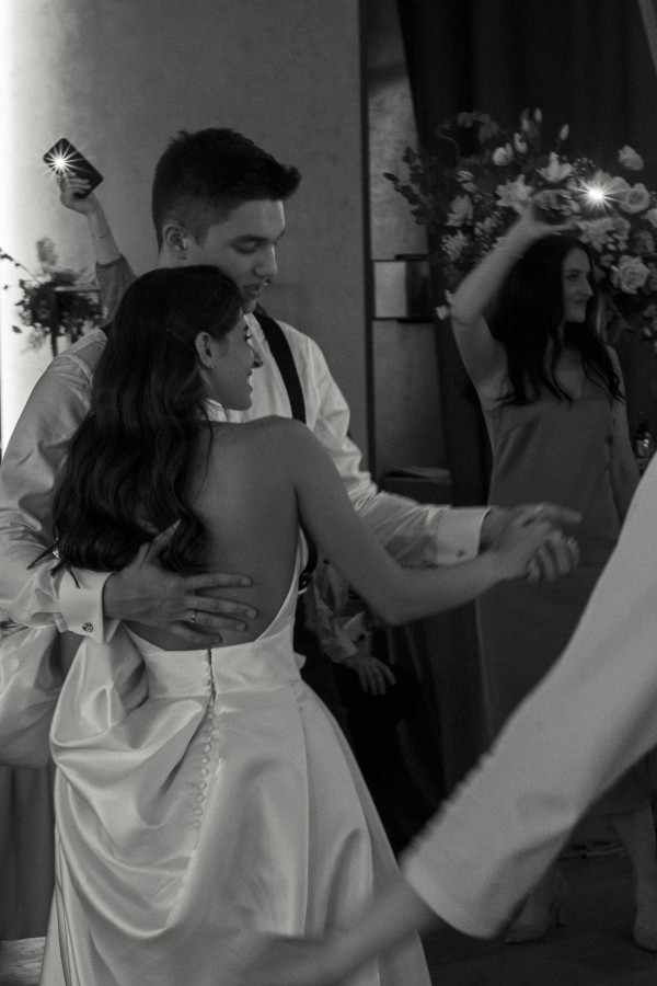 Свадьба в классическом стиле в серии фотографа