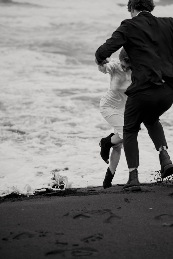 Как прошла лавстори на берегу Тихого океана