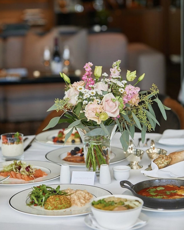 Где устроить камерную свадьбу