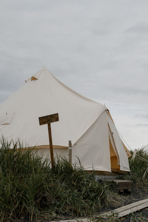 Как прошла лавстори на берегу Тихого океана