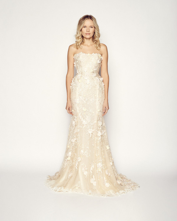 12 кружевных свадебных платьев, которые можно найти