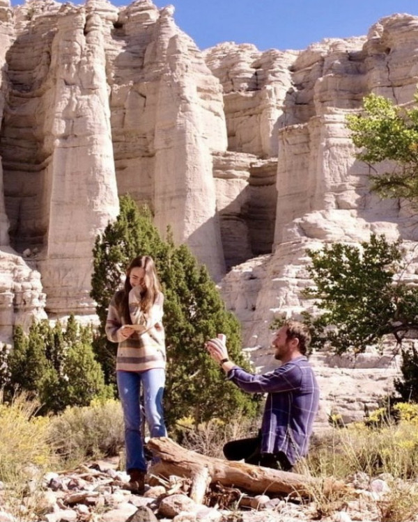 Лили Коллинз вышла замуж