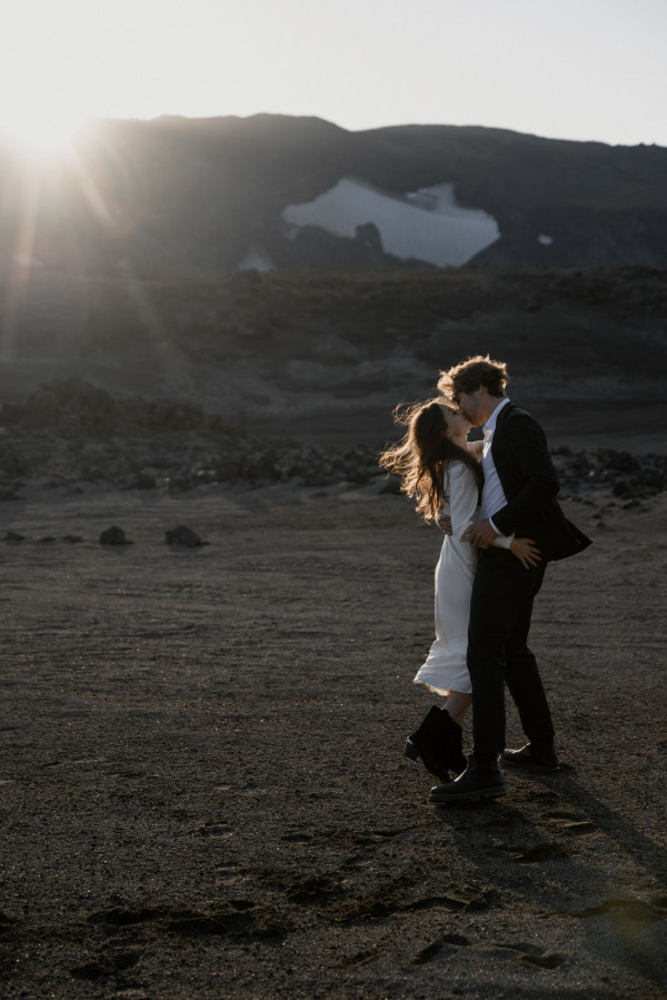 Как прошла лавстори на берегу Тихого океана