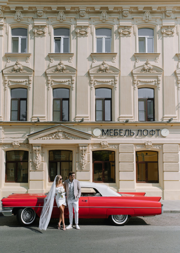 Москва, Рихтер и красный кабриолет