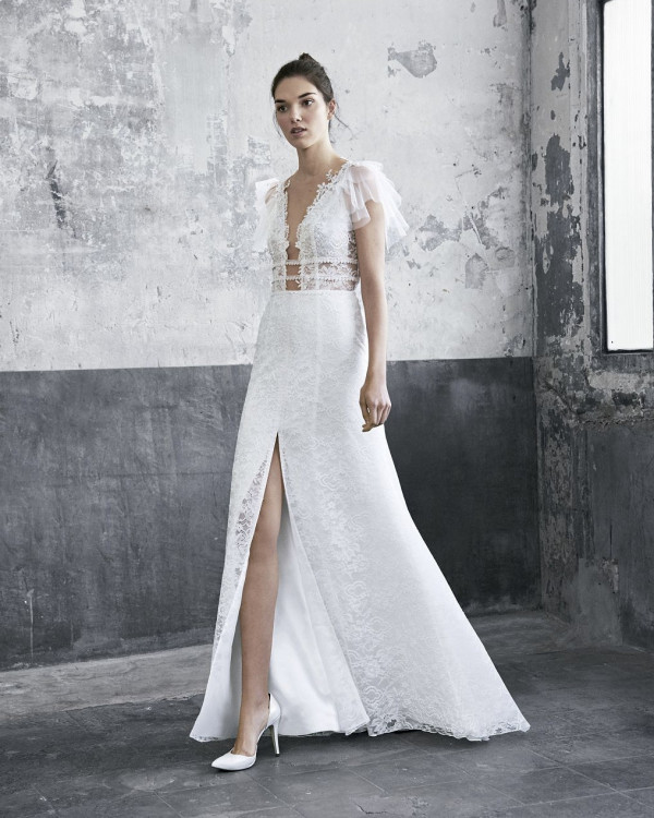 12 кружевных свадебных платьев, которые можно найти