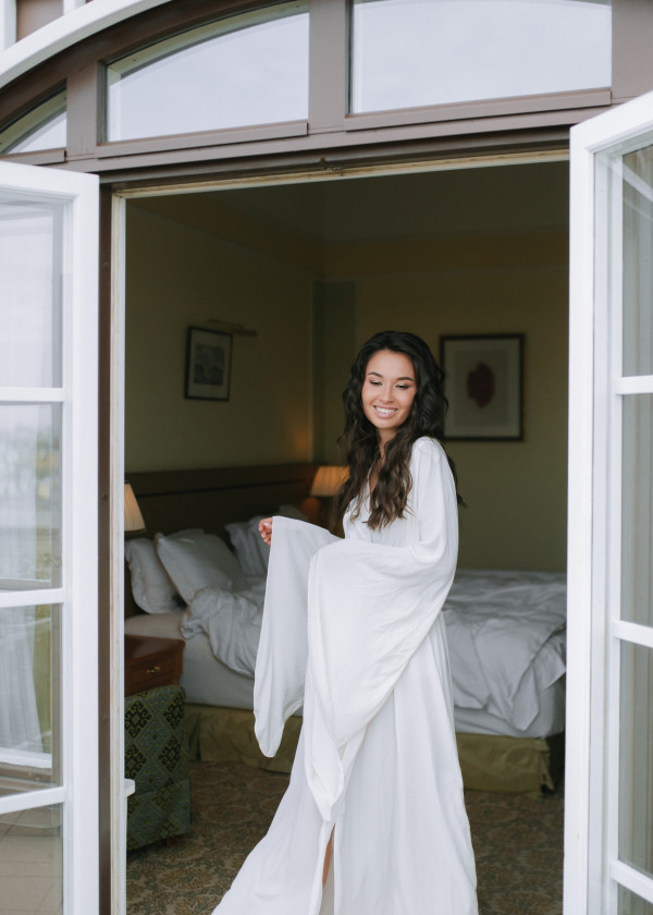 Свадьба с белоснежным декором в особняке